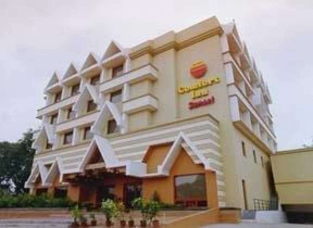 Comfort Inn Sunset Ahmedabad Exterior photo